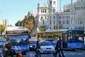 Paso de peatones en el centro de Madrid