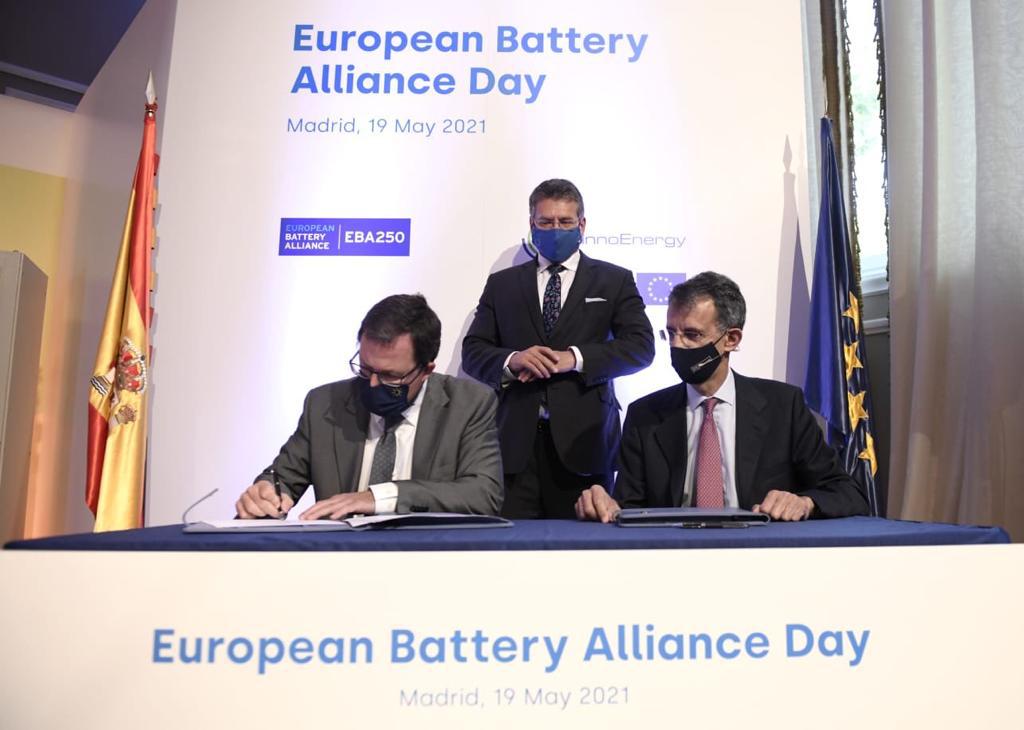 España será país pionero de la Academia Europea de Baterías